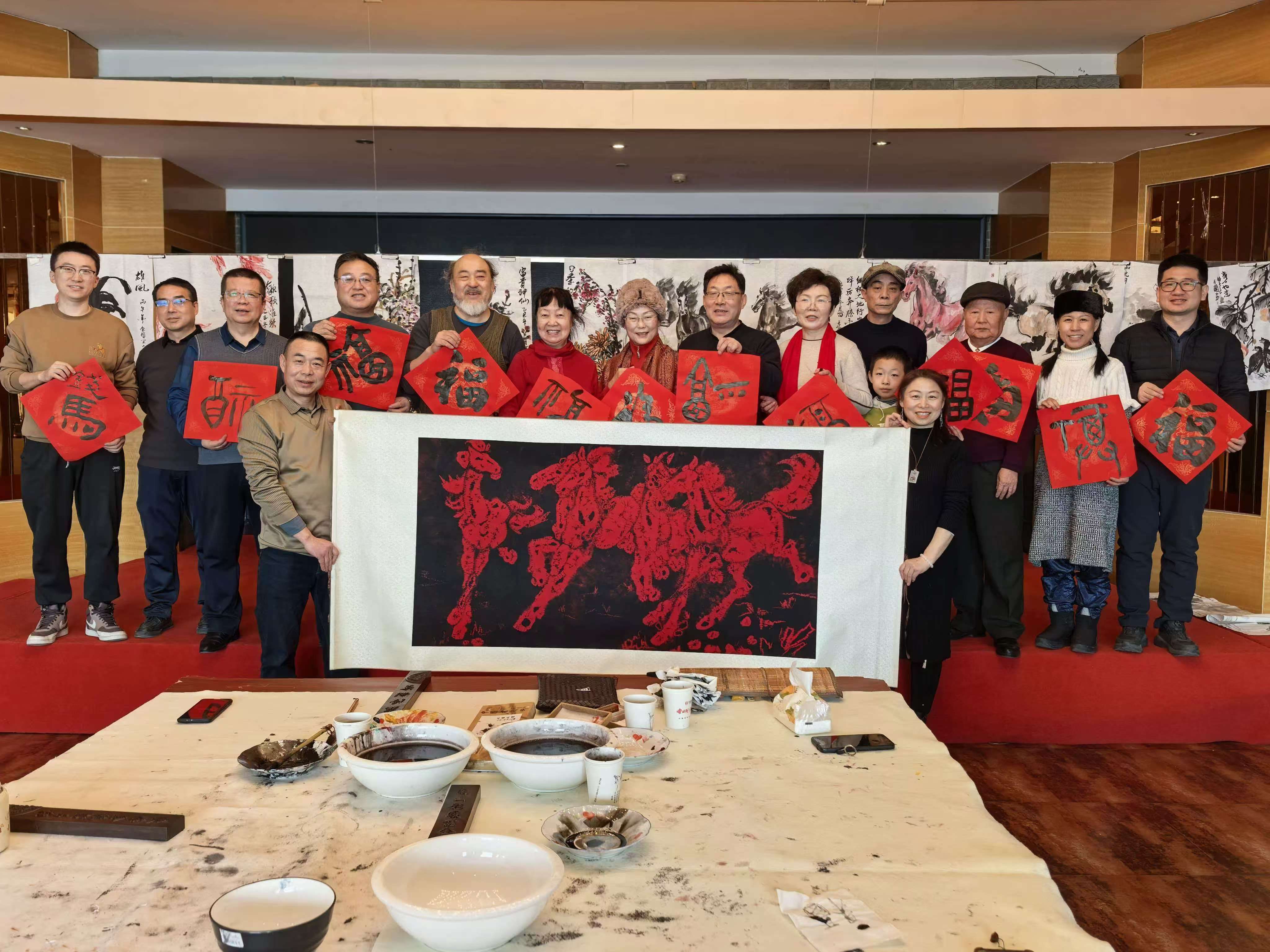 1迎春送福書(shū)畫(huà)社筆會(huì).jpg 1迎春送福書(shū)畫(huà)社筆會(huì).jpg